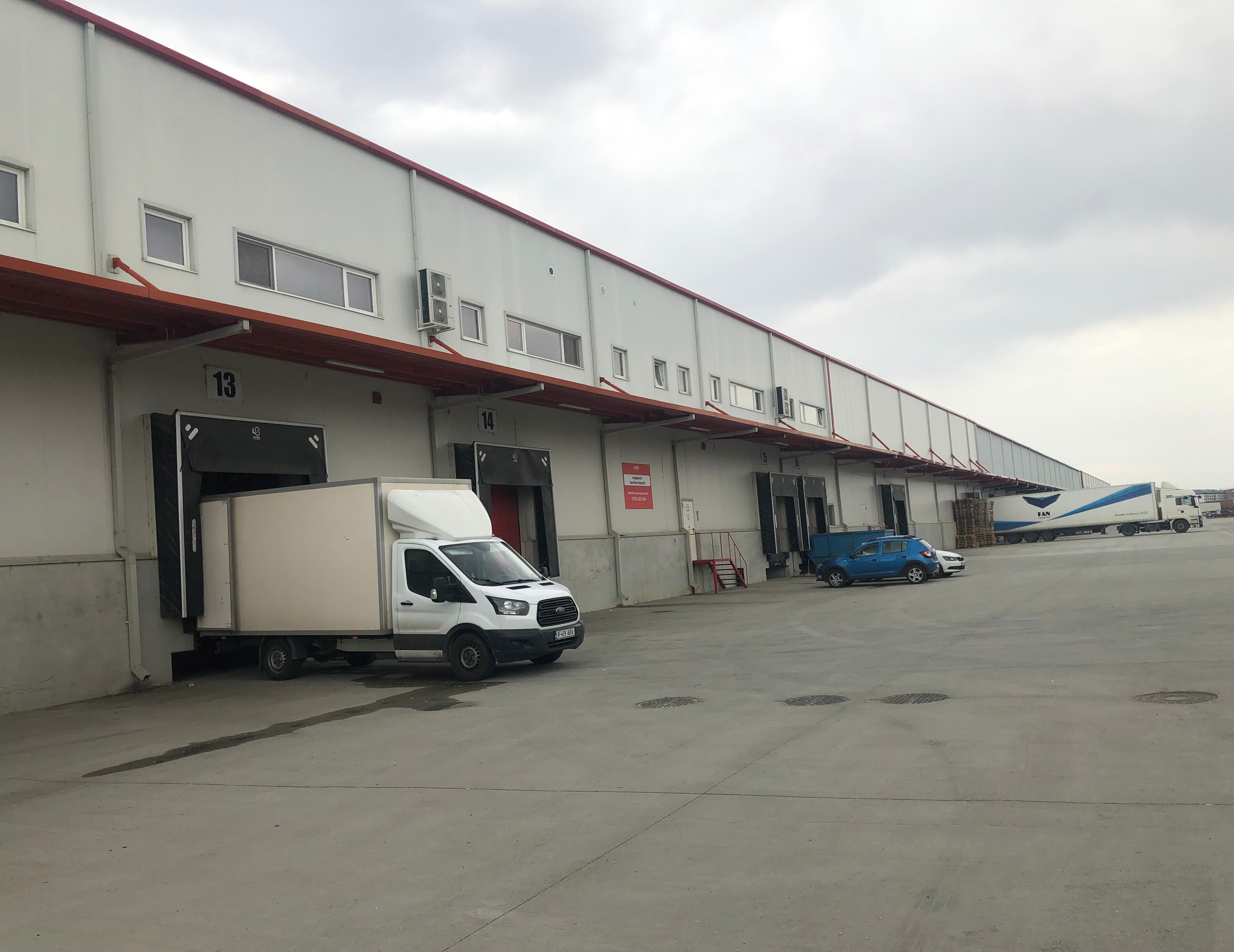 { "items": [ { "_id": "6926122e1457ff1699371079", "origFileName": "Otter 2.jpg", "fileName": "Otter 2.jpg", "fileSize": 3860055, "height": 3024, "url": "https://cdn.prod.website-files.com/68a85c7bf2b3e32e59515451/6926122e1457ff1699371079_Otter%202.jpg", "width": 3918, "type": "image" }, { "_id": "6926122eed4e3c7f0d1905e3", "origFileName": "Otter 4.jpg", "fileName": "Otter 4.jpg", "fileSize": 3445062, "height": 3024, "url": "https://cdn.prod.website-files.com/68a85c7bf2b3e32e59515451/6926122eed4e3c7f0d1905e3_Otter%204.jpg", "width": 4032, "type": "image" }, { "_id": "6926122e34ba53a44be10964", "origFileName": "Otter plan parter.jpg", "fileName": "Otter plan parter.jpg", "fileSize": 3161448, "height": 3866, "url": "https://cdn.prod.website-files.com/68a85c7bf2b3e32e59515451/6926122e34ba53a44be10964_Otter%20plan%20parter.jpg", "width": 6906, "type": "image" }, { "_id": "6926124a4518556a6b157ba4", "origFileName": "Otter Fatade-min.jpg", "fileName": "Otter Fatade-min.jpg", "fileSize": 1259966, "height": 3804, "url": "https://cdn.prod.website-files.com/68a85c7bf2b3e32e59515451/6926124a4518556a6b157ba4_Otter%20Fatade-min.jpg", "width": 7022, "type": "image" } ], "group": "otter" } – proiect industrial & logistică, aRchitecture Studio